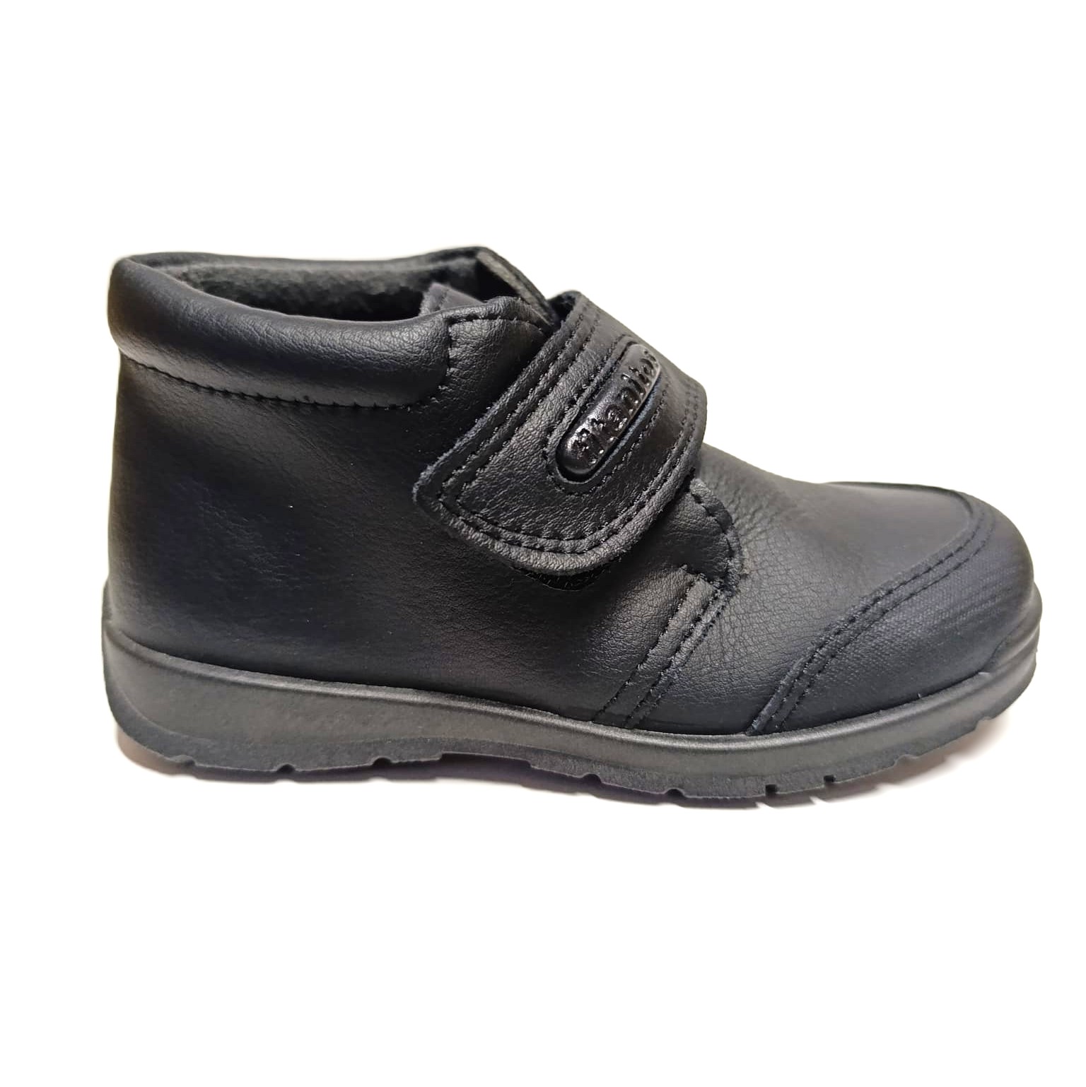 Bota colegial piel lavable titanitos Ares negro