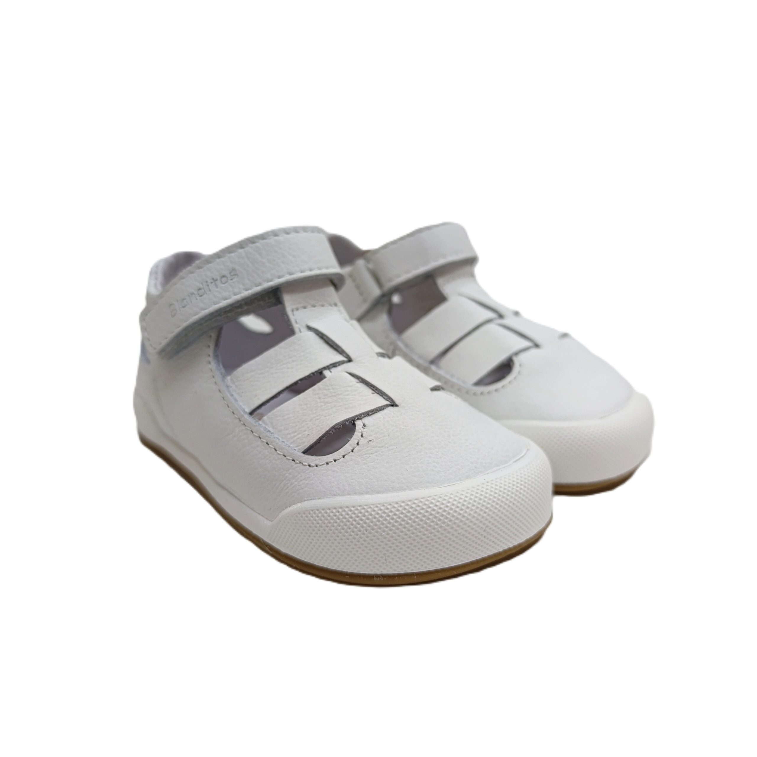 Sandalia barefoot blanditos by crio´s bebé piel blanco