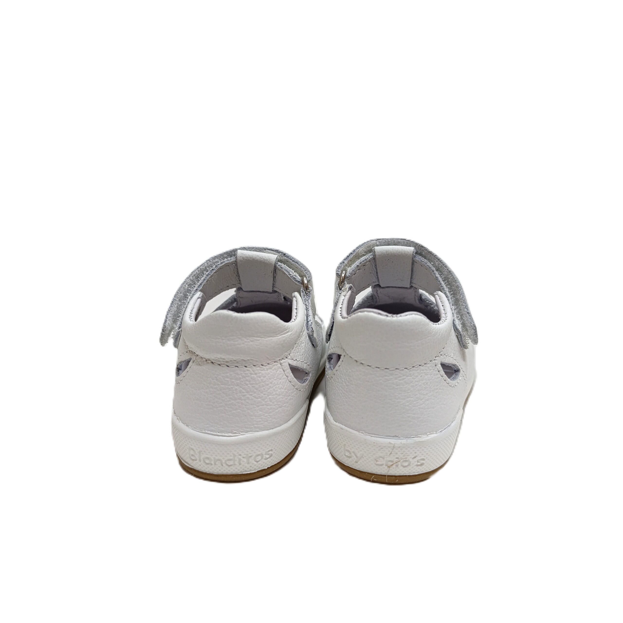Sandalia barefoot blanditos by crio´s bebé piel blanco