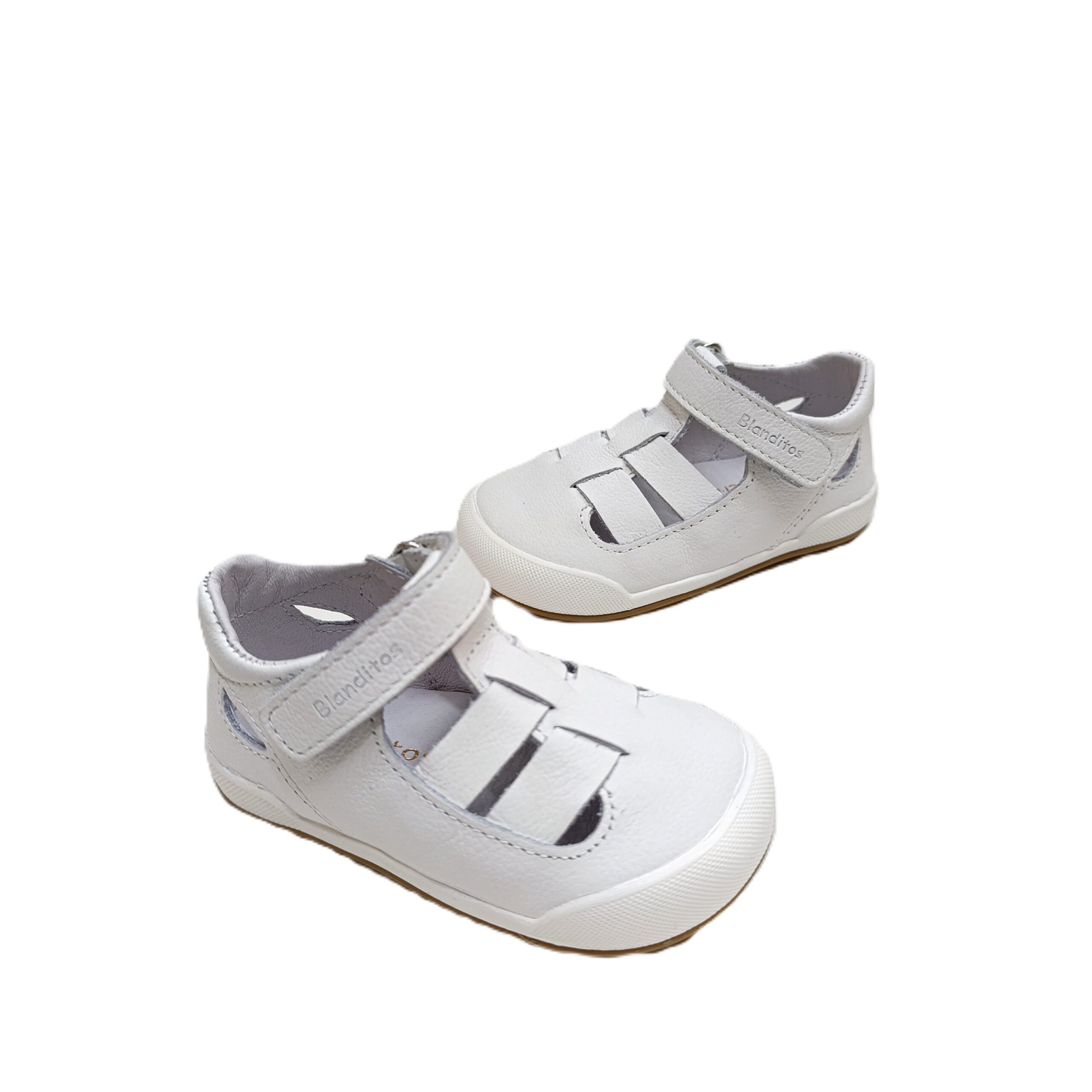 Sandalia barefoot blanditos by crio´s bebé piel blanco