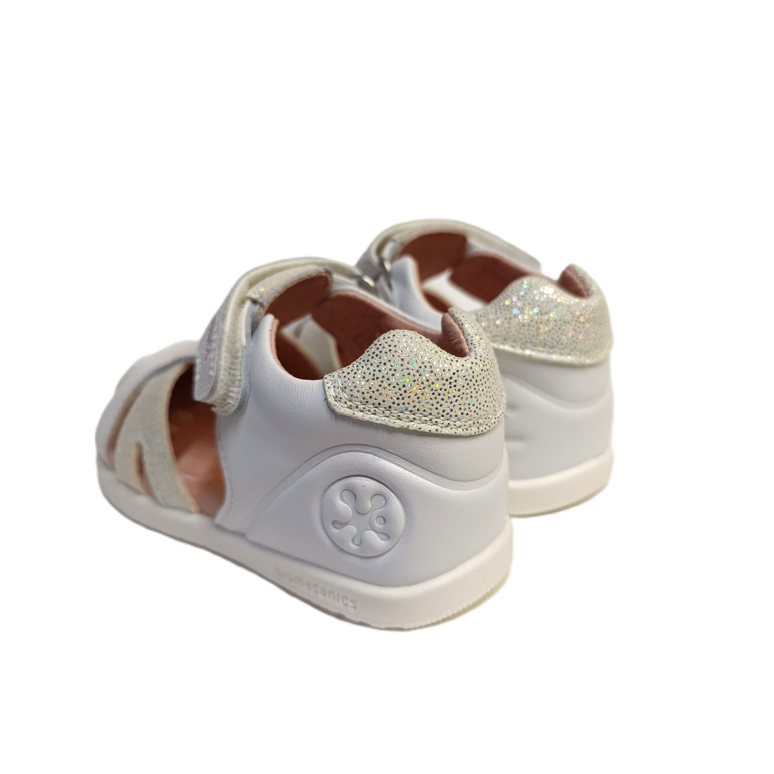 Sandalia barefoot biomecanics beba piel blanco