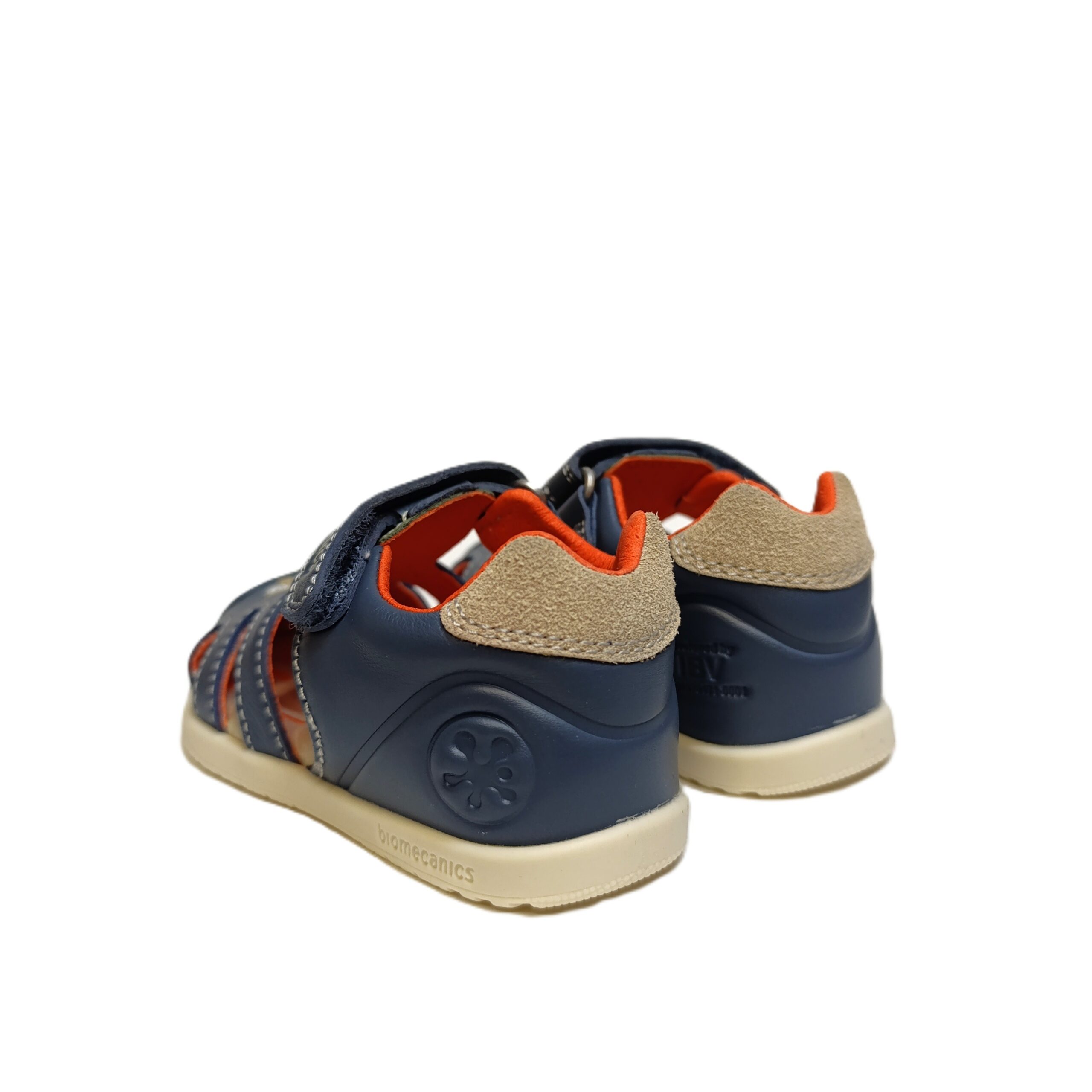 Sandalia barefoot biomecanics bebé piel azul