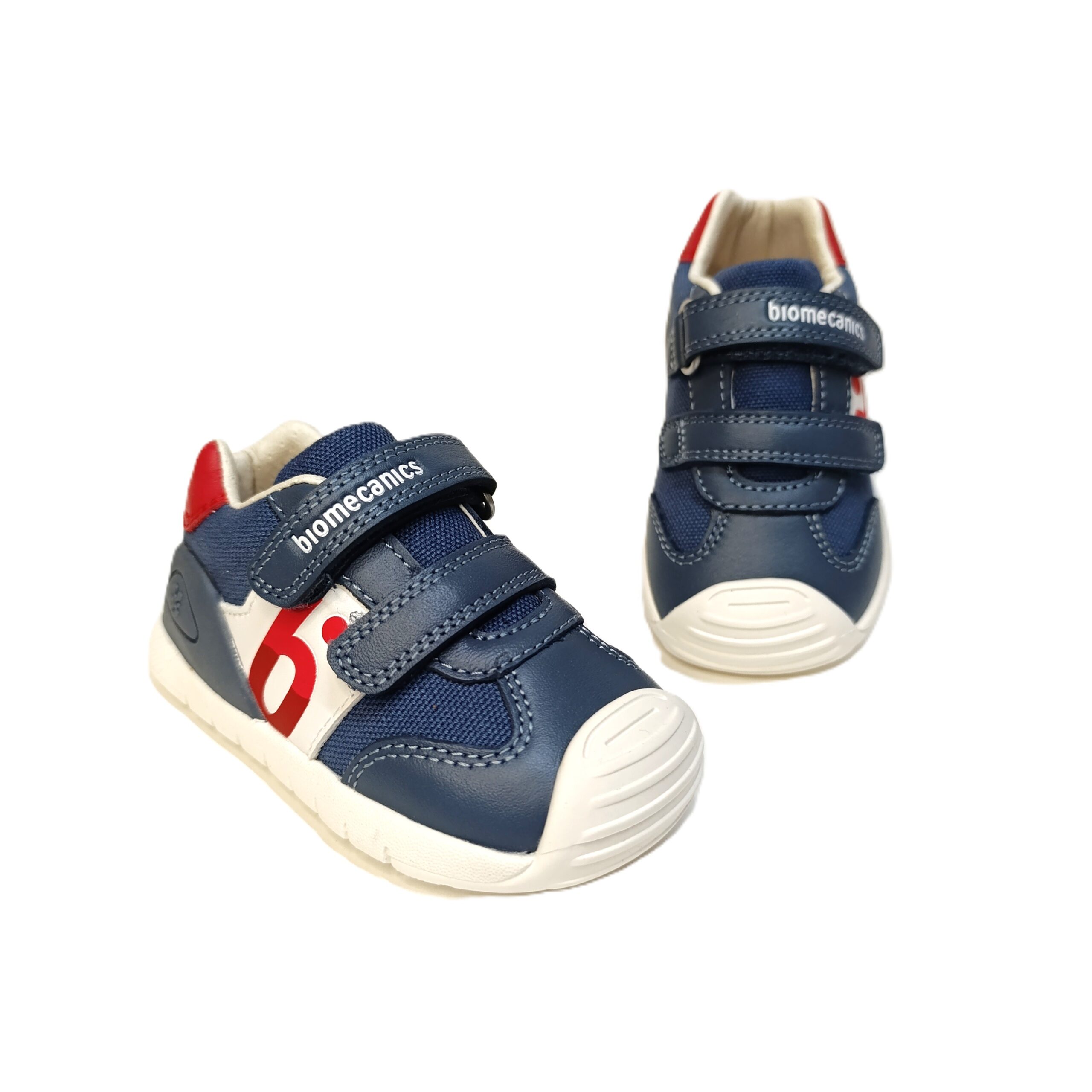 Deportiva biomecanics primeros pasos niño azul