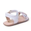 Sandalia barefoot piel niña gioseppo blanco/flores