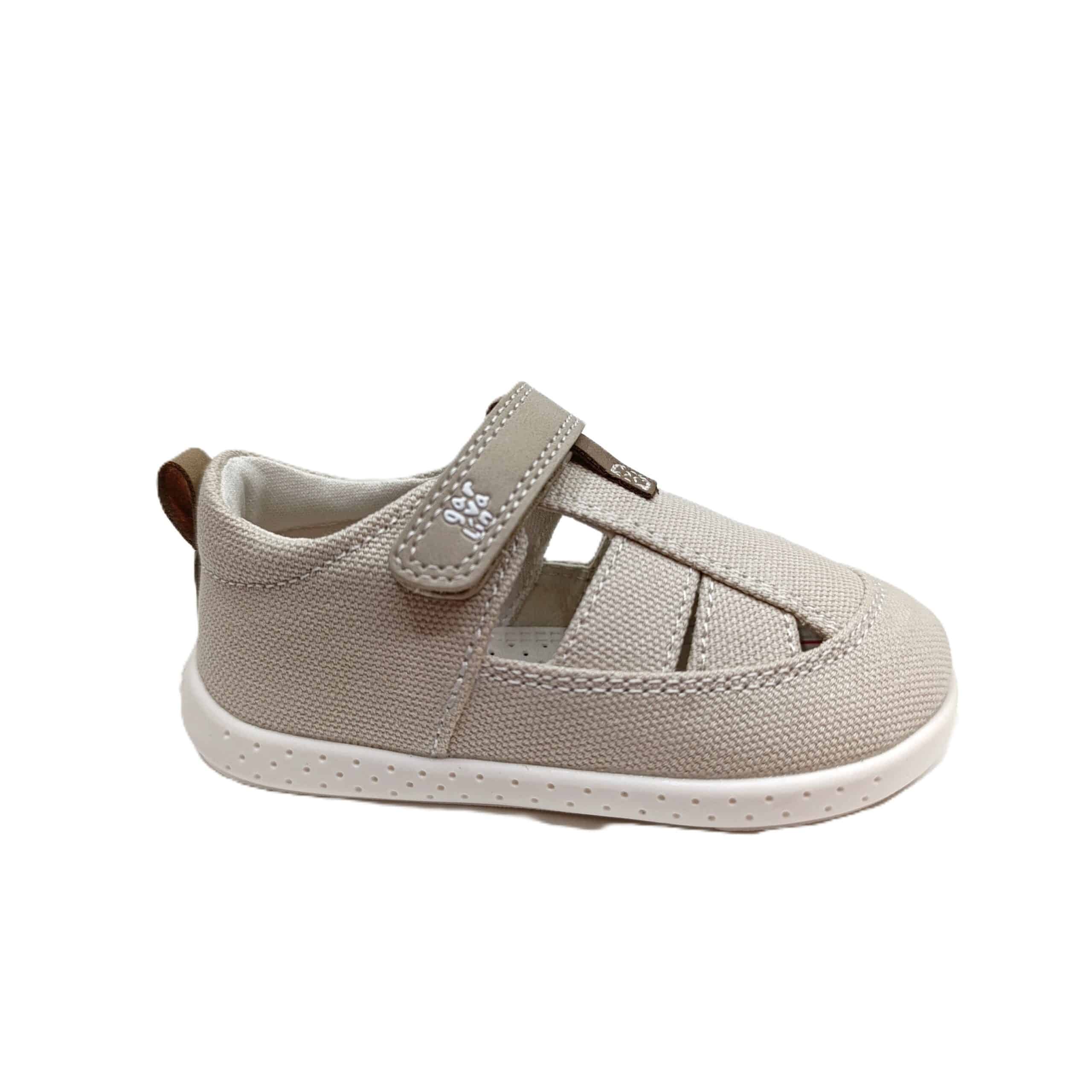 Sandalia lona barefoot bebé Garvalin beige