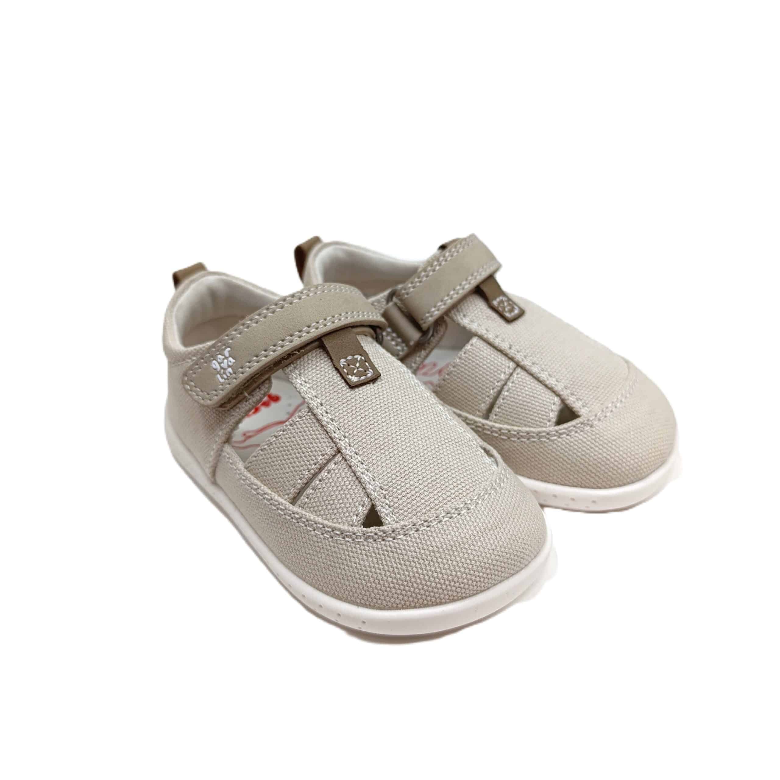 Sandalia lona barefoot bebé Garvalin beige