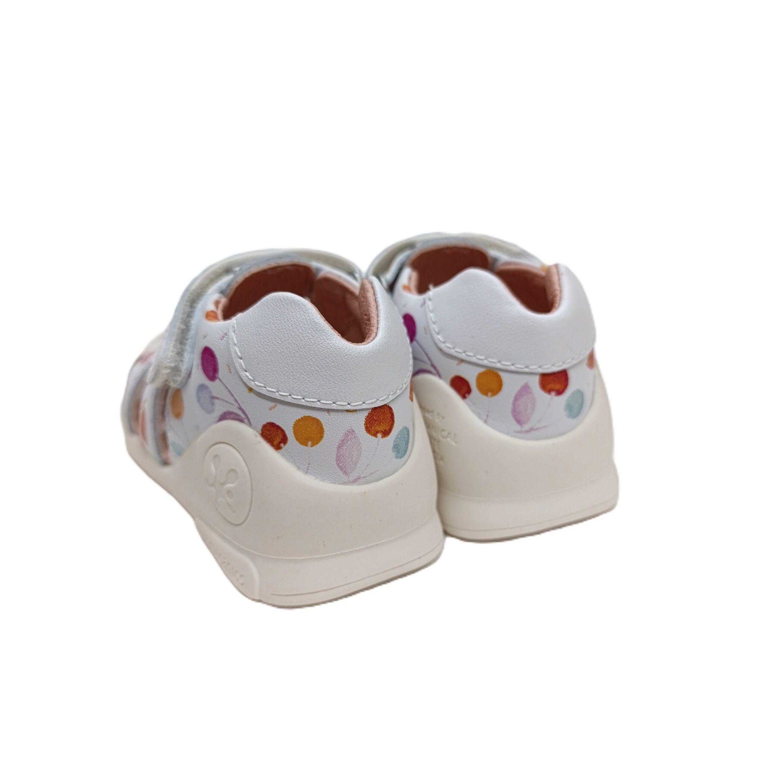 Sandalia biomecanics primeros pasos niña blanco cerezas