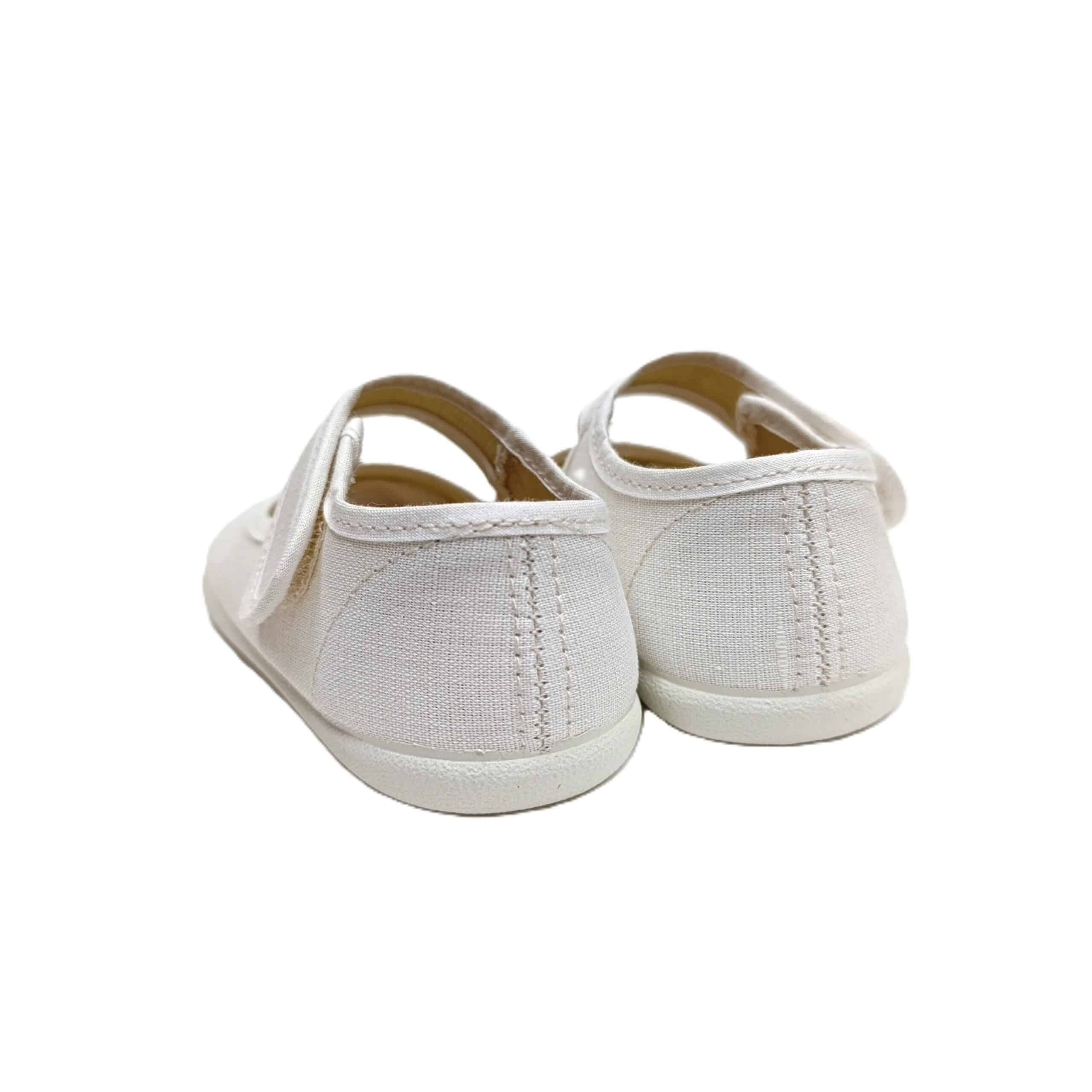 Mercedes barefoot lino blanco Batilas