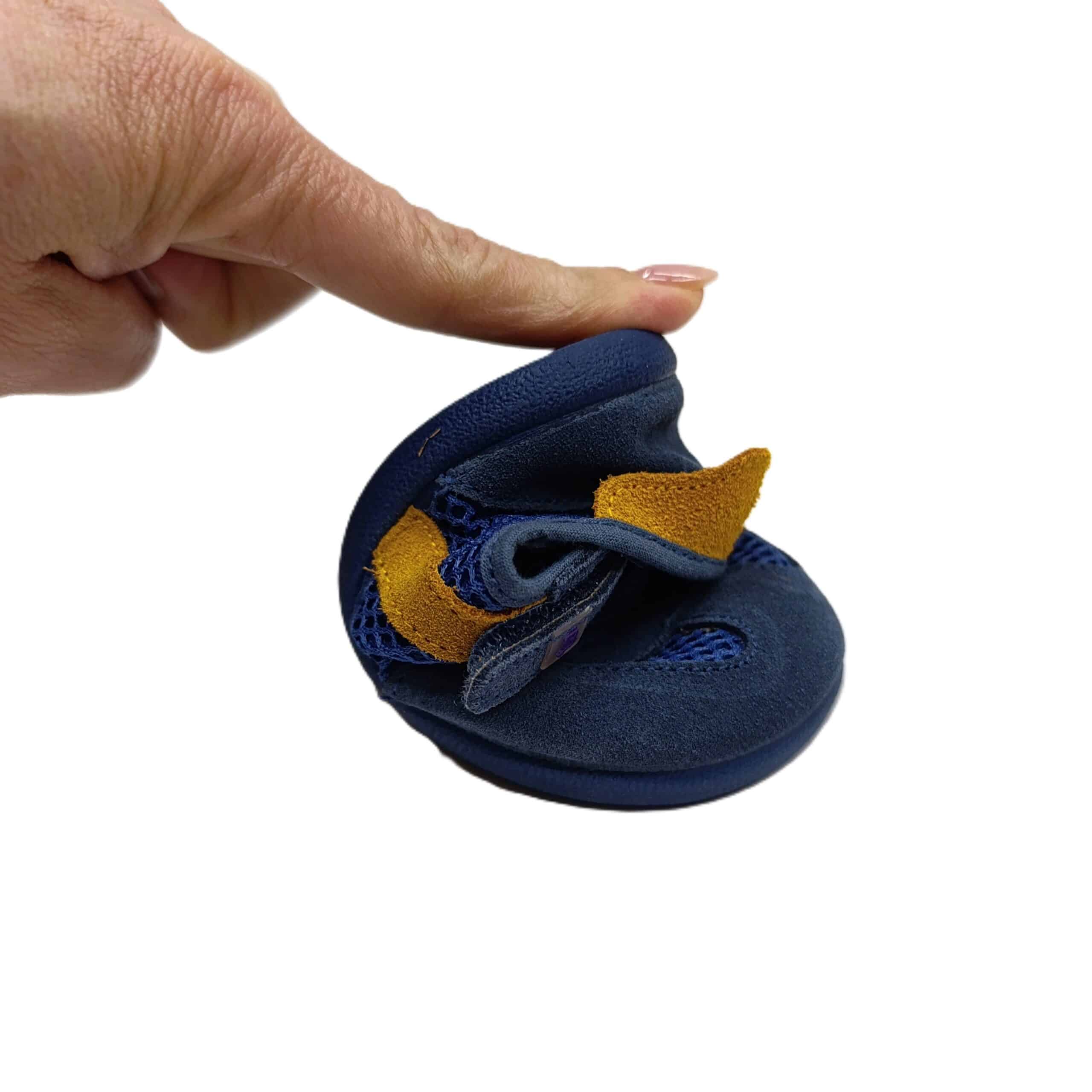Zapatilla barefoot casual Batilas azul/mostaza