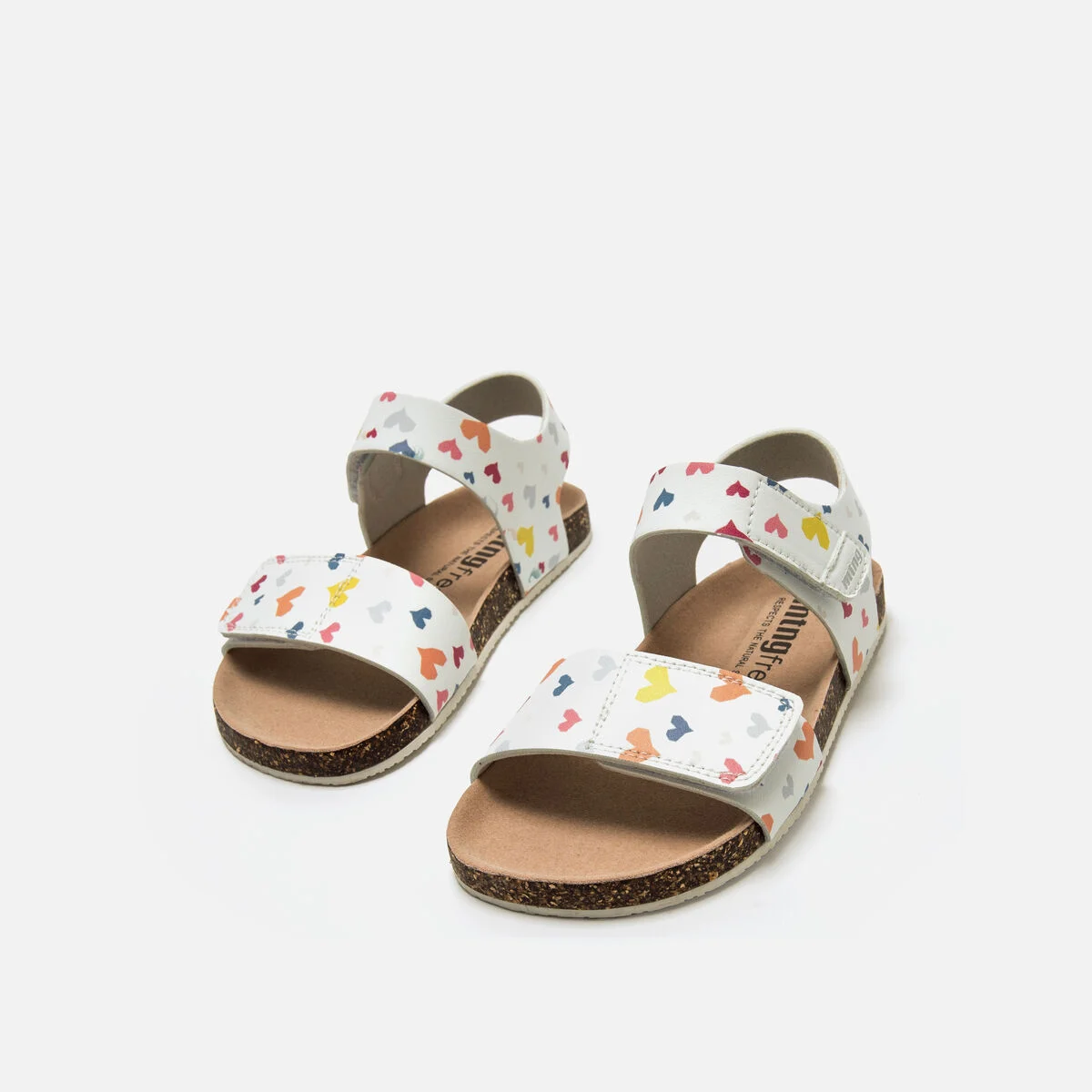 Sandalia barefoot Mustang niña corazones