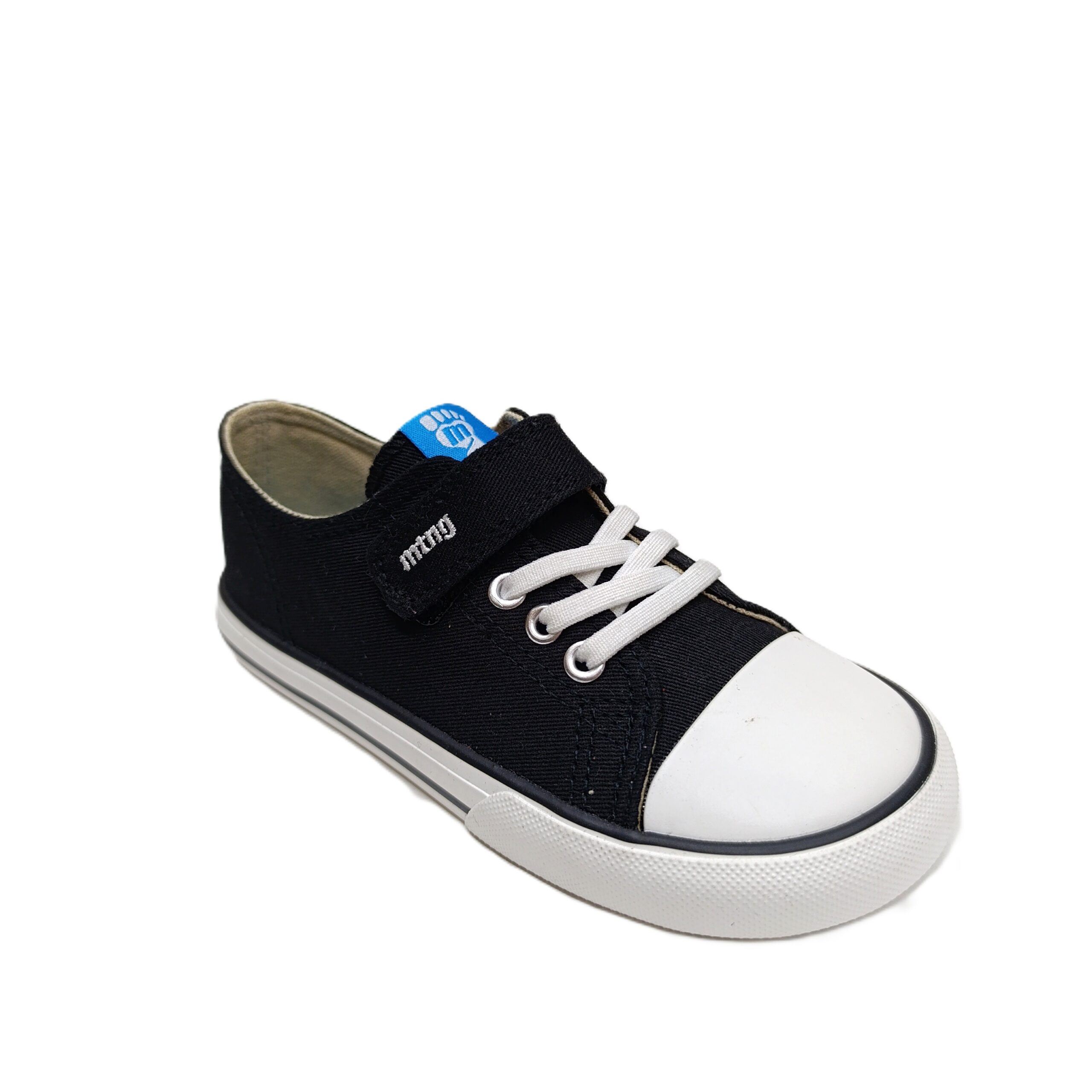 Zapatilla barefoot Mustang free en color negro