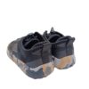 Deportiva barefoot mustang free negro niño knitting
