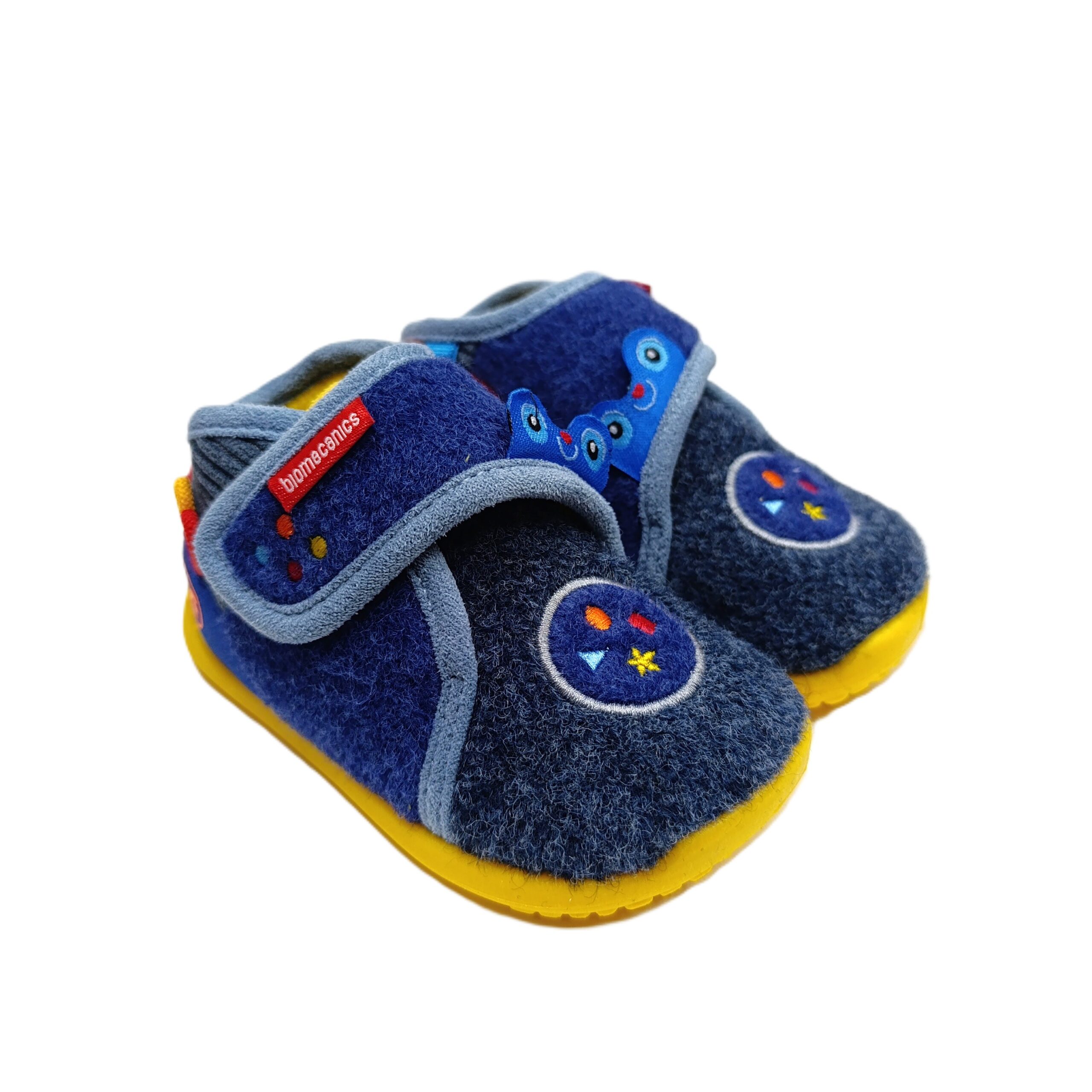 Zapatilla casa barefoot primeros pasos biohome sensorial azul