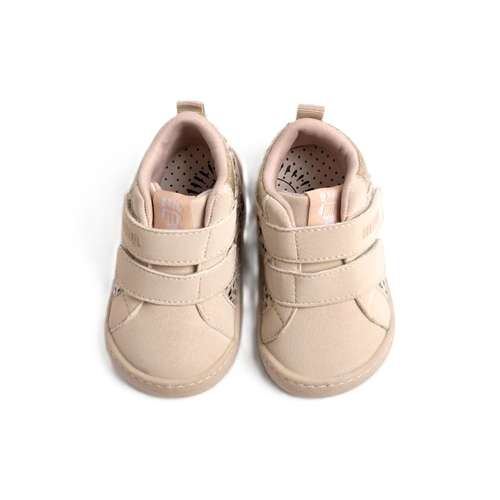 Botín barefoot bebé mustang free beige