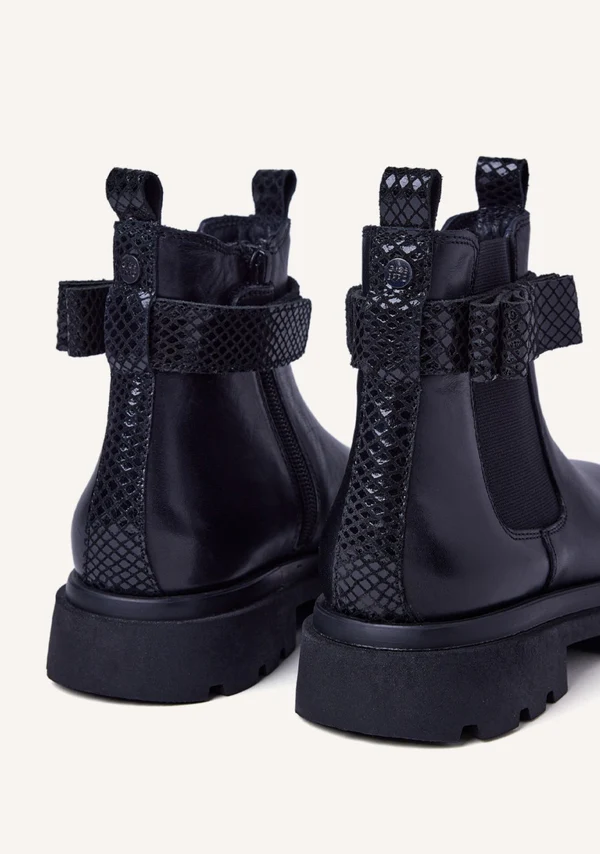 Bota piel Gioseppo lazo negro